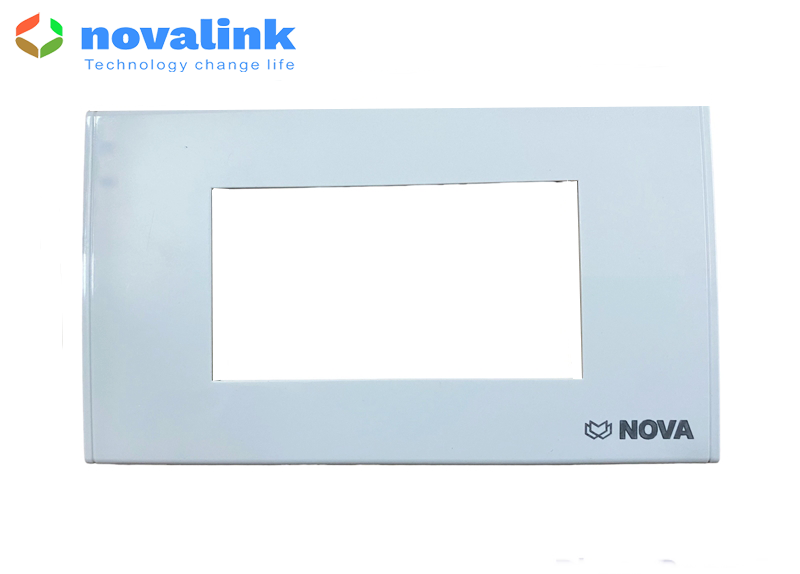 Mặt 3 cổng chính hãng Novalink lắp âm tường 3 modul NV-21003 mầu trắng